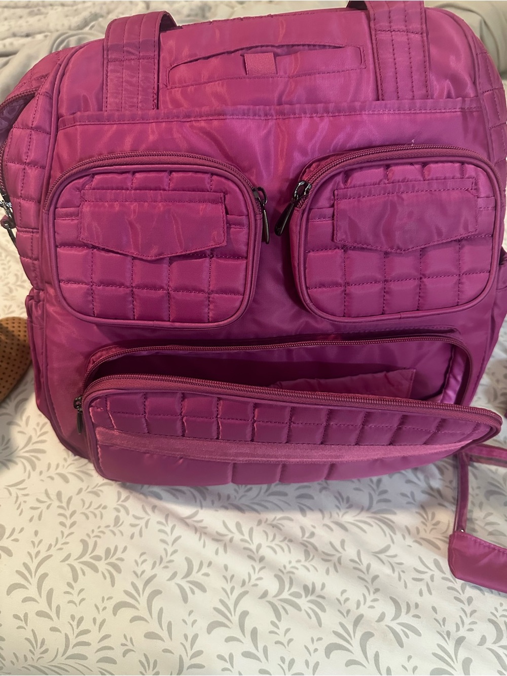 Lug Puddle Jumper Travel Bag Stylish Quilted Pink